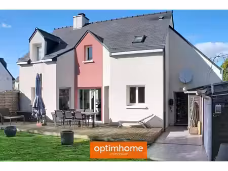 maison de 108 m²au sol, 5 pièces avec double garages