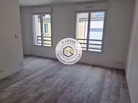rennes - rue descartes - studio de 25 m² à louer