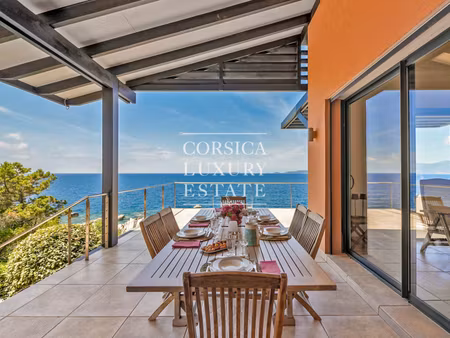 villa de luxe à vendre à coti-chiavari