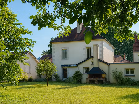 propriété à vendre à arc-sur-tille