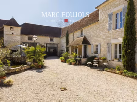 maison de luxe à vendre à junay