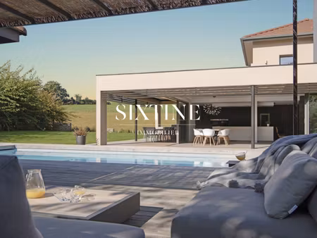 maison de luxe à vendre à crémieu