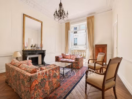 appartement de luxe à vendre dans le quartier invalides