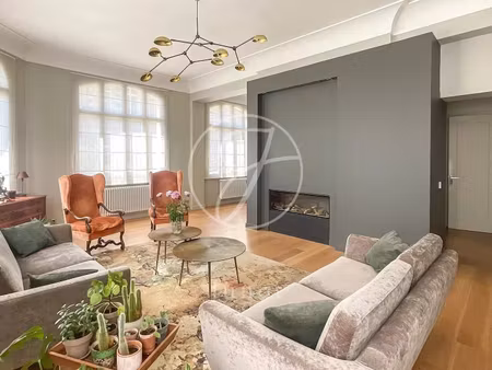 maison de luxe à vendre dans le quartier vieux lille