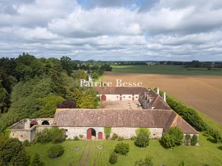 manoir à vendre à écouché