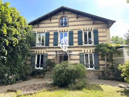 maison de luxe à vendre dans le quartier centre