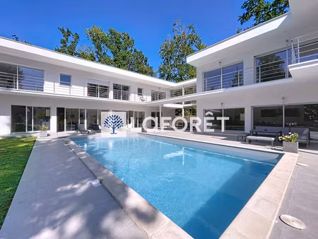 maison de luxe à vendre à feucherolles