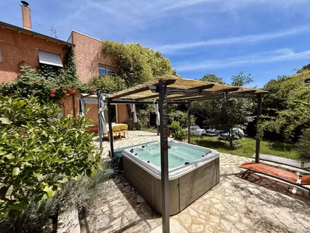 maison de luxe à vendre à saint-georges-d'orques