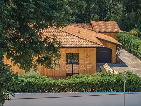 maison de luxe à vendre à gujan-mestras