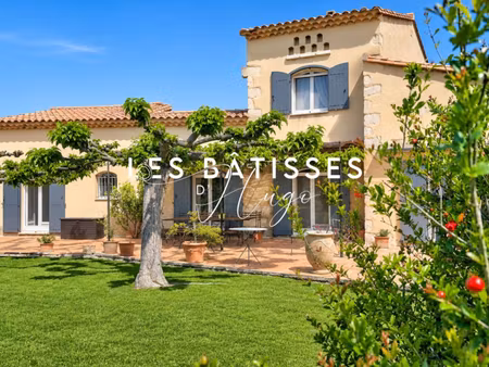 maison de luxe à vendre à fontvieille