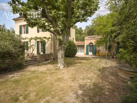 maison de luxe à vendre dans le quartier grand sud- aix la duranne