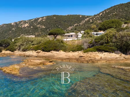 villa de luxe à vendre à ajaccio