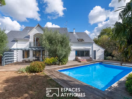 maison de luxe à vendre dans le quartier pruniers