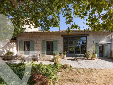 maison de luxe à vendre à maussane-les-alpilles