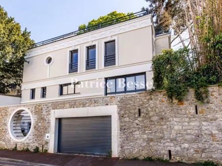 maison contemporaine à vendre dans le quartier desgranges-fontenay