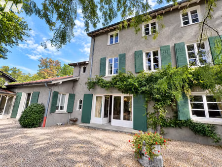 maison de luxe à vendre dans le quartier centre