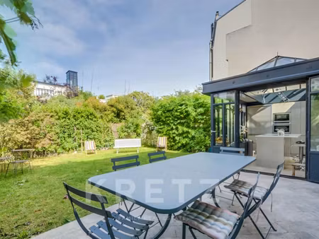 maison de luxe à vendre dans le quartier reine-mairie