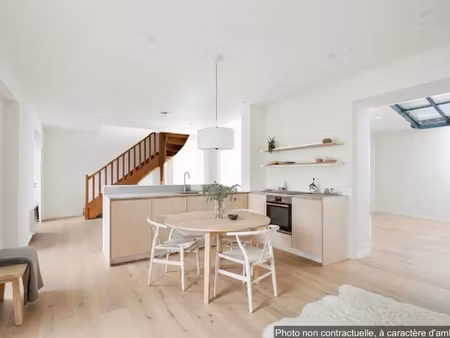 maison de luxe à vendre dans le quartier centre ville-jonchère