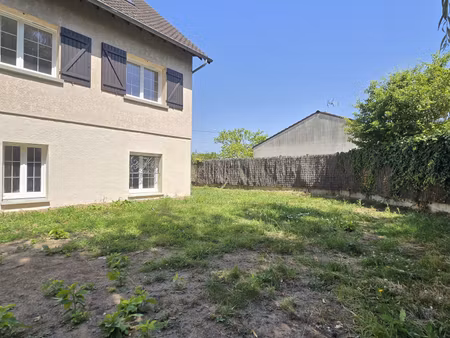 limours : 3 pieces de 51m2 avec jardin privatif de 120m2 + 2