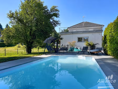 maison de prestige de 162 m2 avec 4 chambres en lisière de