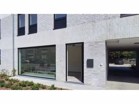 immeuble de rapport à louer à gistelse steenweg 246 sint-andries (rbw62397)