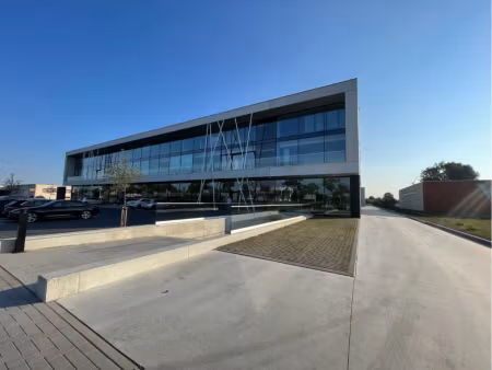 bureaux à louer à drukkerijstraat 11 zele (rbw86474)