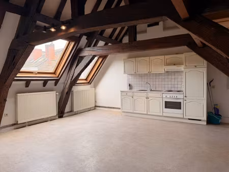 appartement à louer à rue des sœurs noires 6 mons (vbe29586)