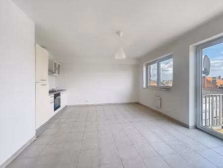 studio à louer à avenue odon warland 35 jette (vbe49232)