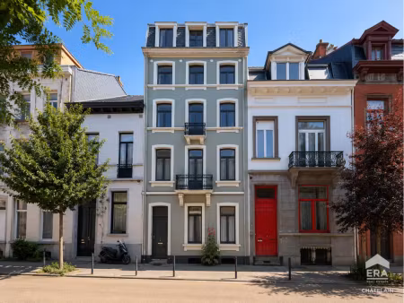 bien divers à vendre à rue de lisbonne 10 saint-gilles (vbe49890)