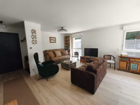 location maison en résidence albertville  95m² 4 pièces 1 490€ avec terrasse