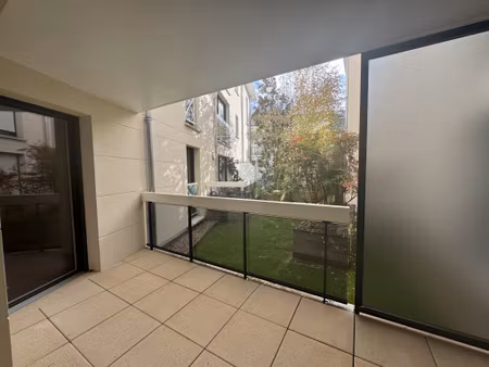 au coeur d'olivet dans ensemble immobilier de bon standing