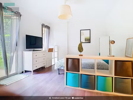 studio - 27 26 m2 - loué et meublé - jardin privatif
