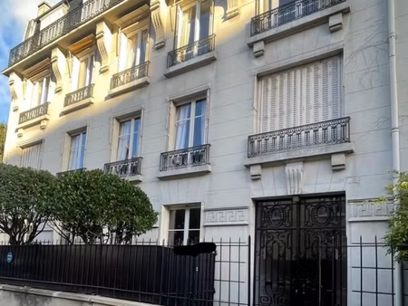 appartement familial à neuilly  voie privée  full pasteur