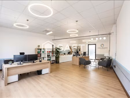 a louer local commercial 73m²