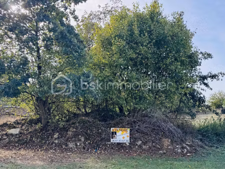 terrain constructible neuf à vendre