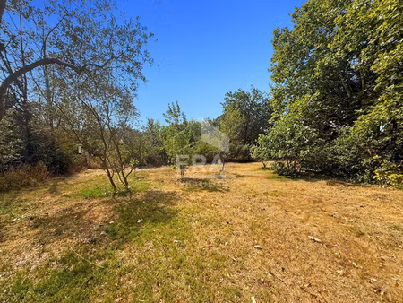 terrain constructible neuf à vendre