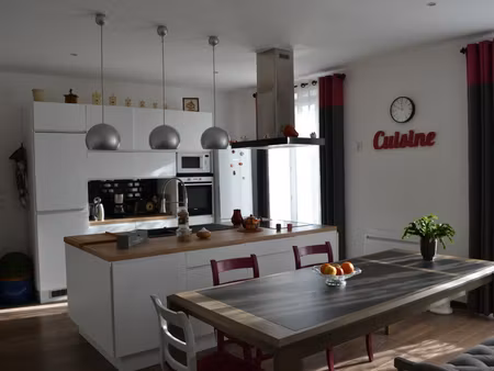 appartement de standing de 100m2 boulevard blossac