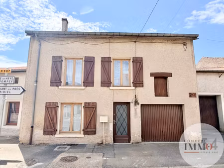 manonville- maison de village f5 145 m2 habitables grand