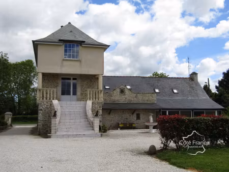 propriete 295 m2 avec piscine