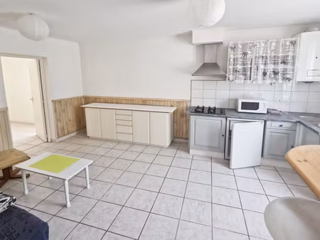 location appartement  33.61 m² t-2 à le passage  590 €