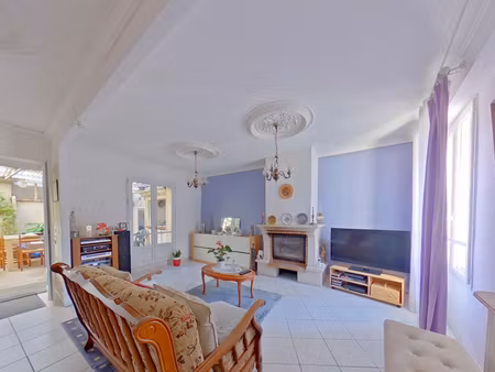 maison maffliers 131.43 m² t-7 à vendre  259 000 €