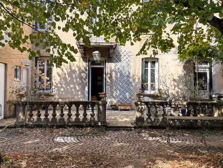 maison valence m² t-8 à vendre  630 000 €