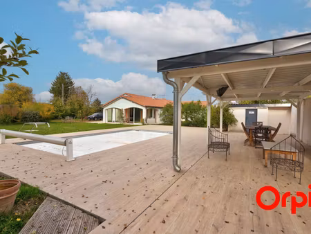 maison marennes 142 m² t-5 à vendre  600 000 €