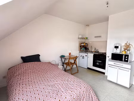 location appartement  m² t-1 à damigny  340 €