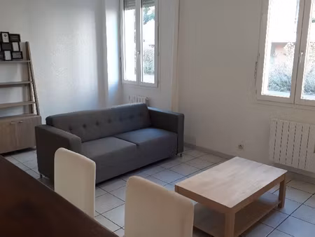location appartement  49 m² t-2 à limoges  545 €