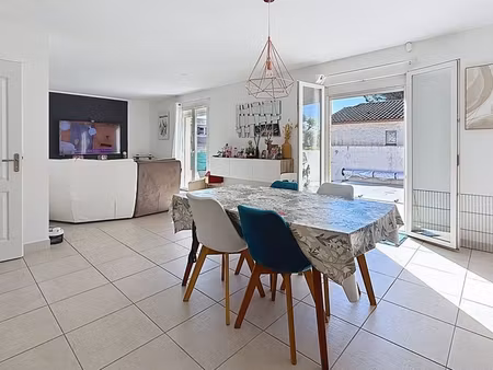maison valergues 105.35 m² t-5 à vendre  449 000 €