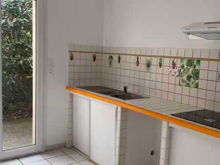 location maison  m² t-4 à dax  913 €
