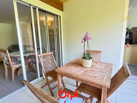appartement saint-benoît 67 m² t-3 à vendre  135 000 €
