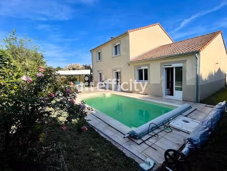 maison 6 pièces - 155 m²