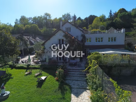 maison à vendre de 13 pièces de 563.48 m²